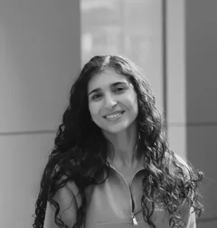 Maryam Taer